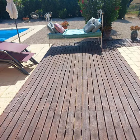 Villa Macas